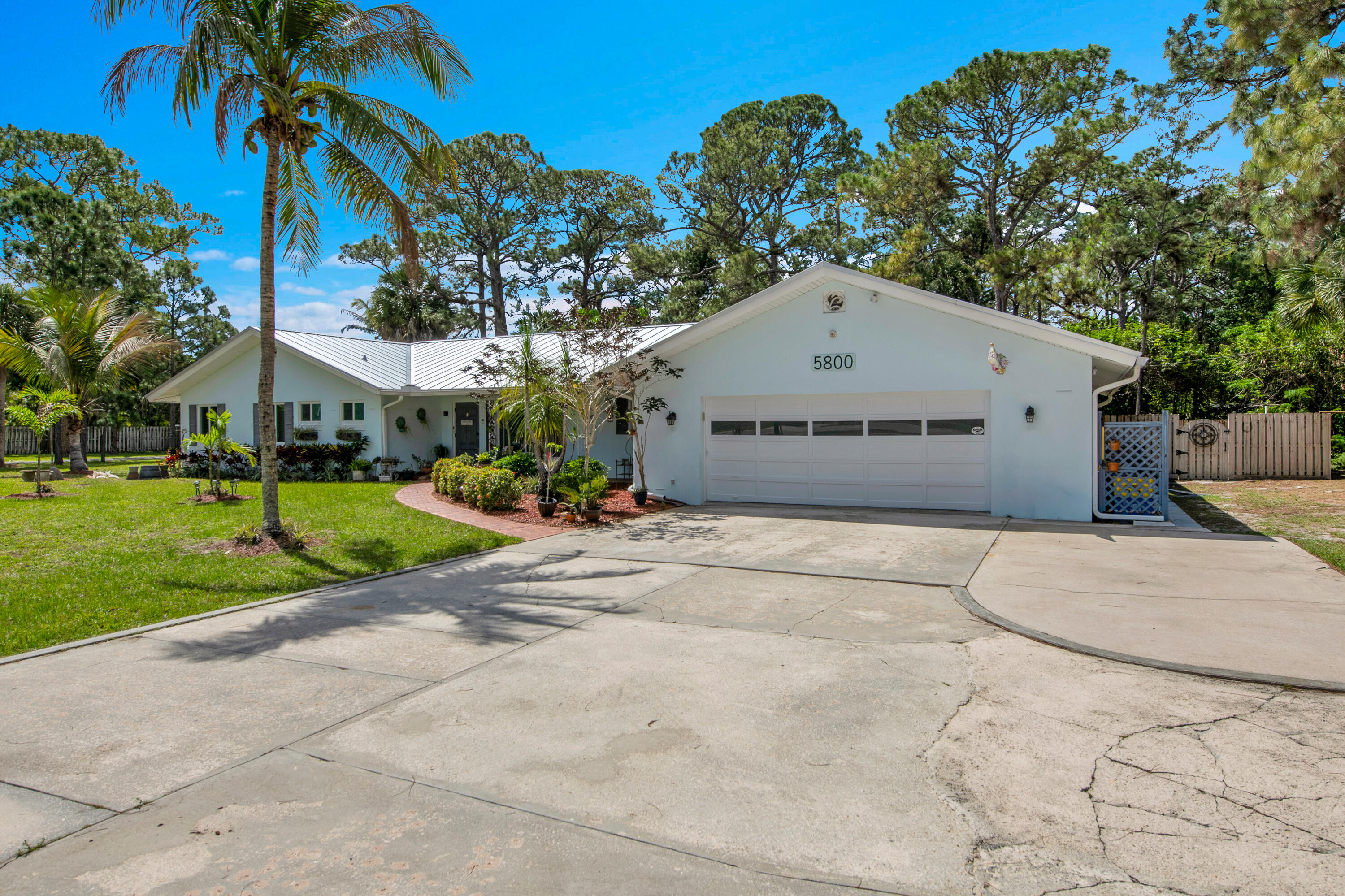 MODEL LAND CO - Residential