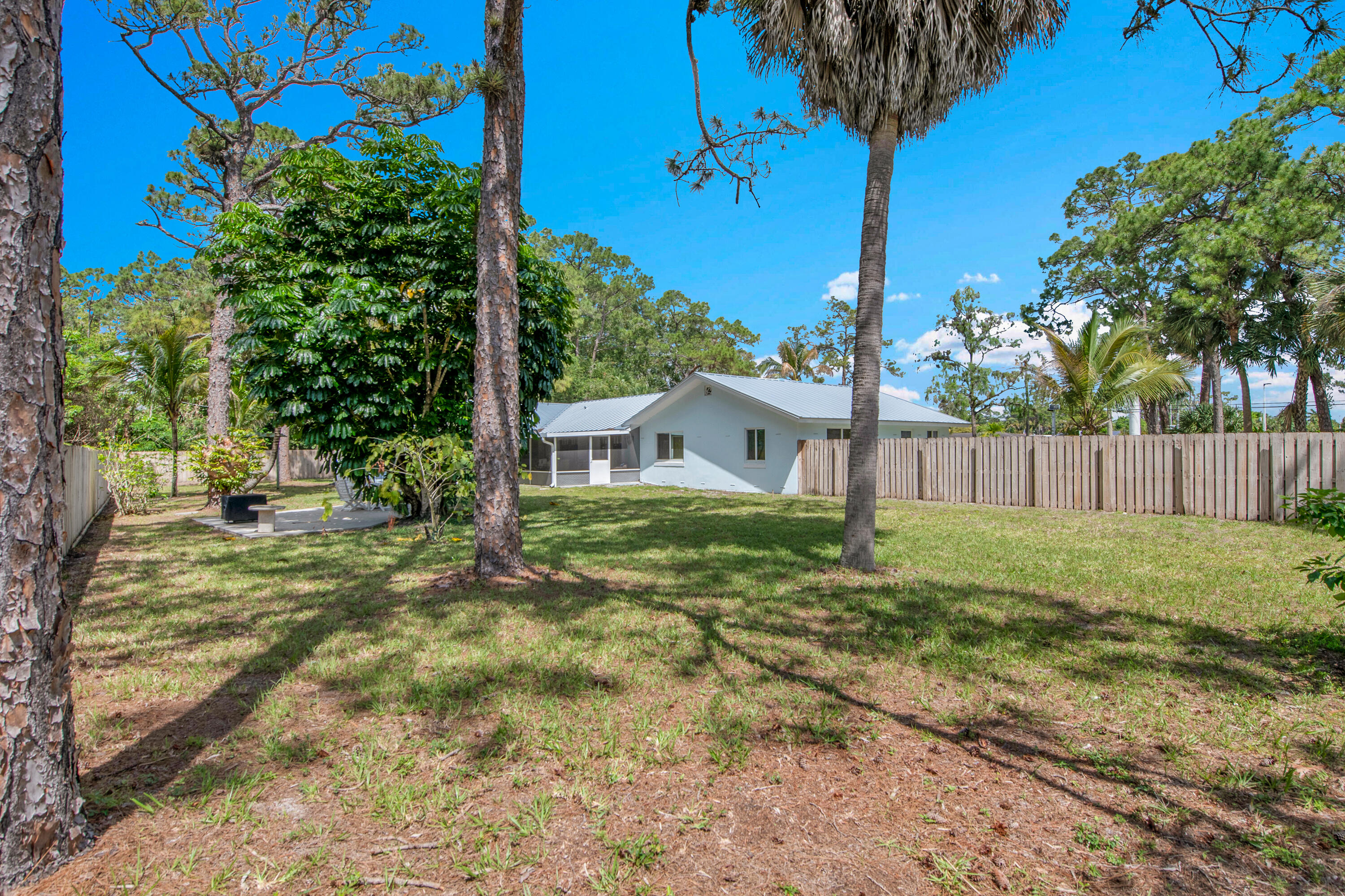 MODEL LAND CO - Residential