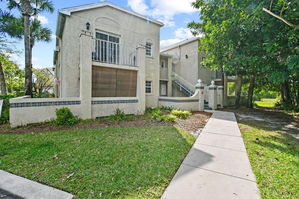 Photo of 1602 SE Green Acres Circle #U204, Port Saint Lucie, FL 34952 (MLS # R11014829)
