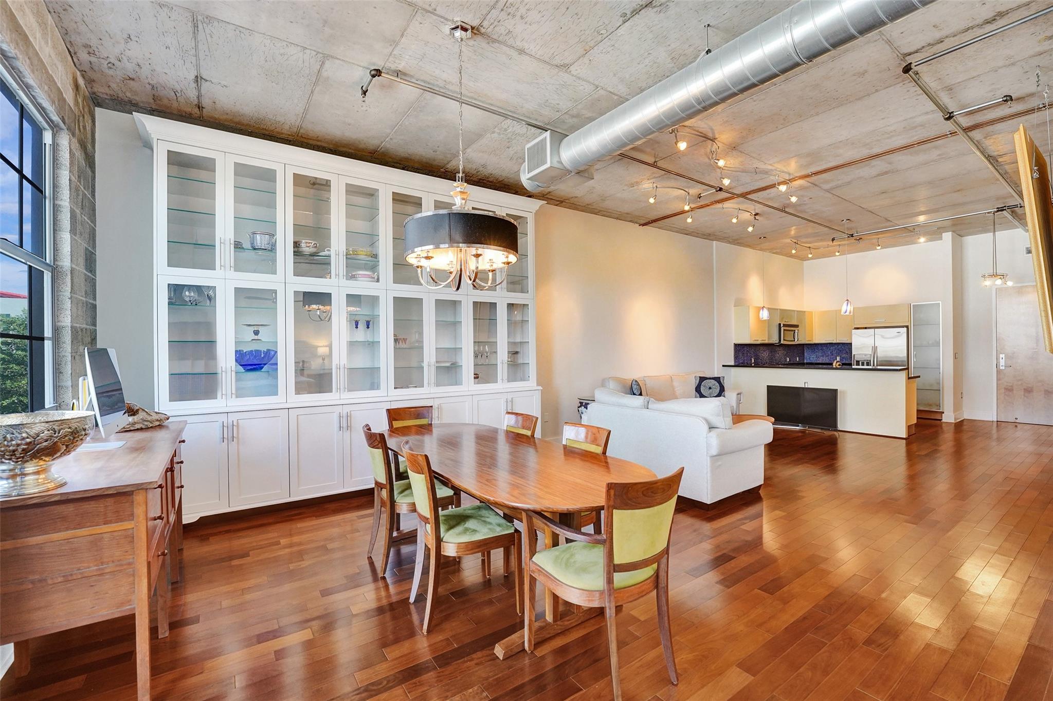 411 NW 1st Ave 304