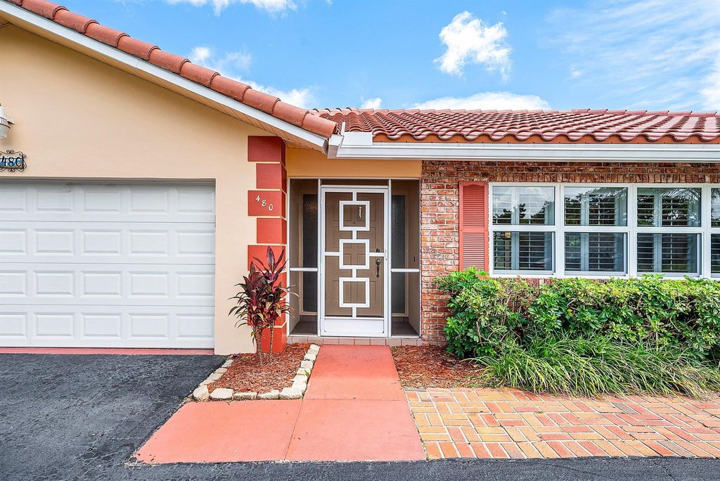 Photo of 480 NW 11th Avenue, Boca Raton, FL 33486 (MLS # R11126984)