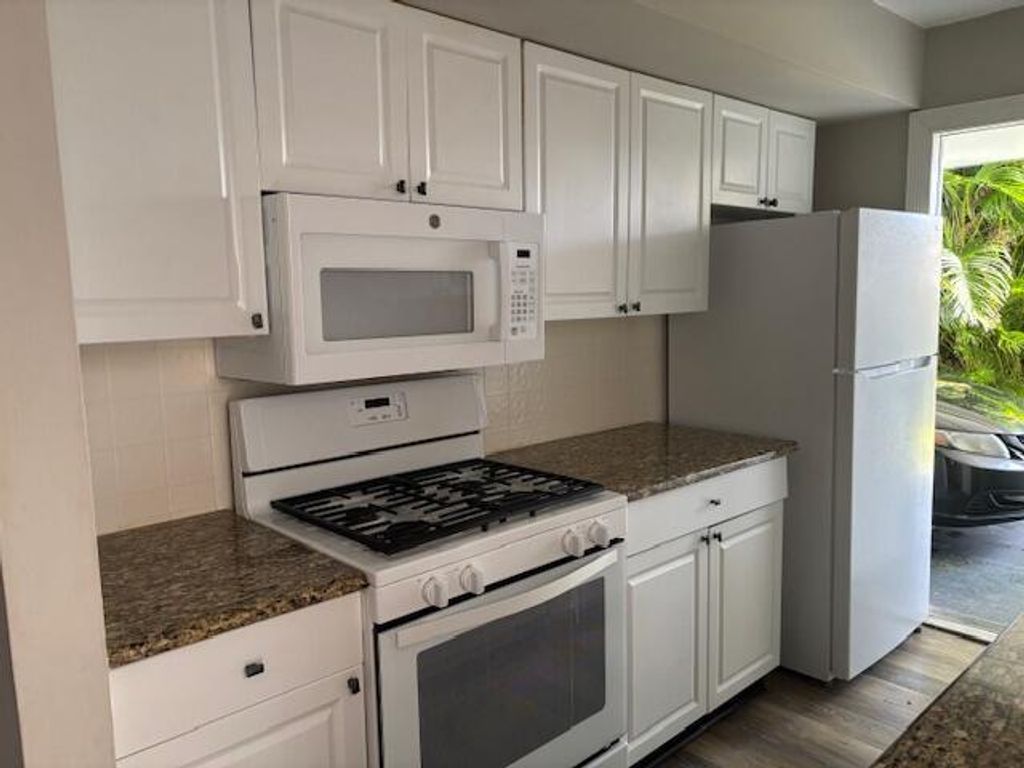 Photo of 1068 SE Floresta Drive SE, Port Saint Lucie, FL 34983 (MLS # R11045961)