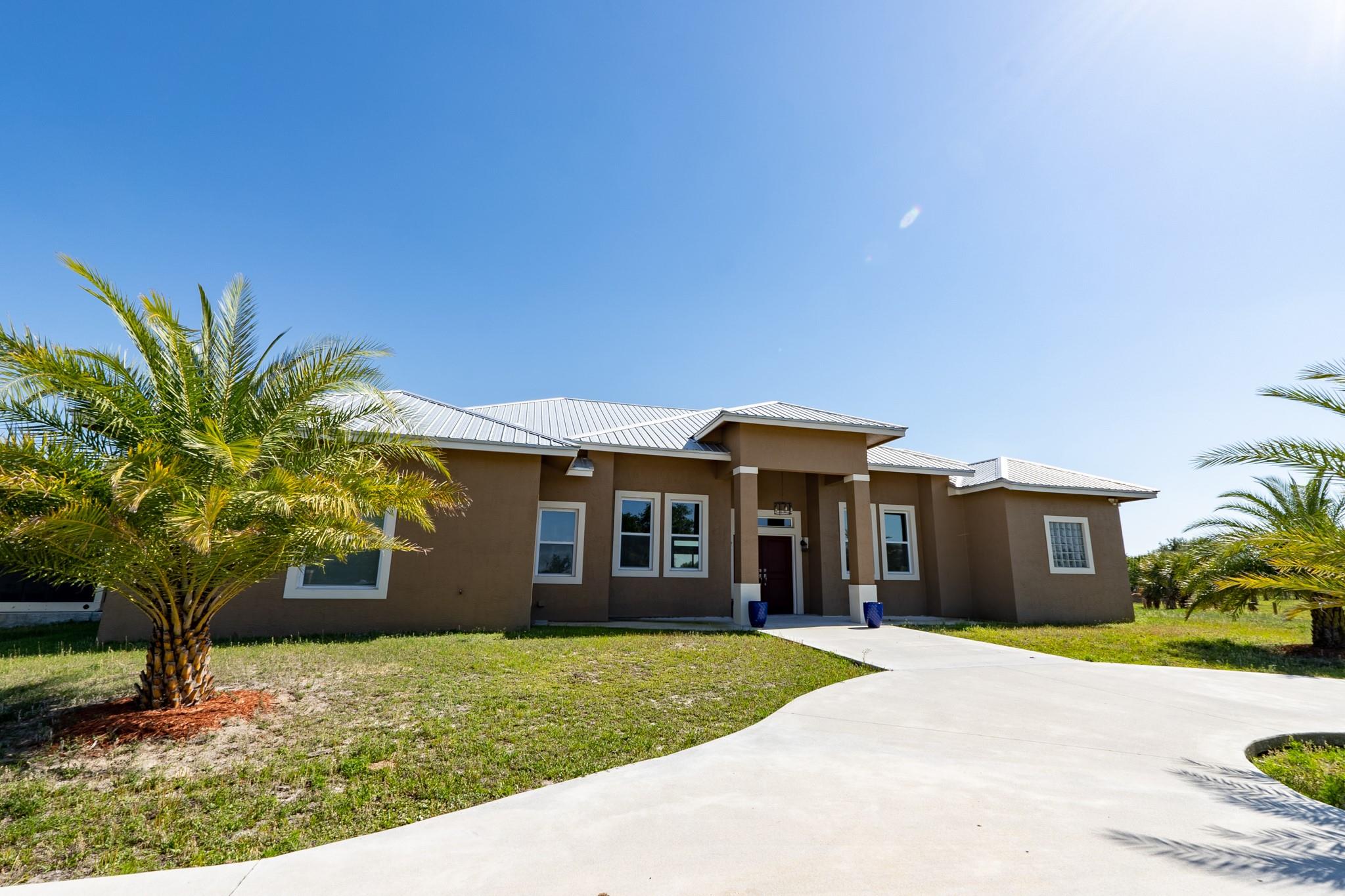 21810 NW 270th St