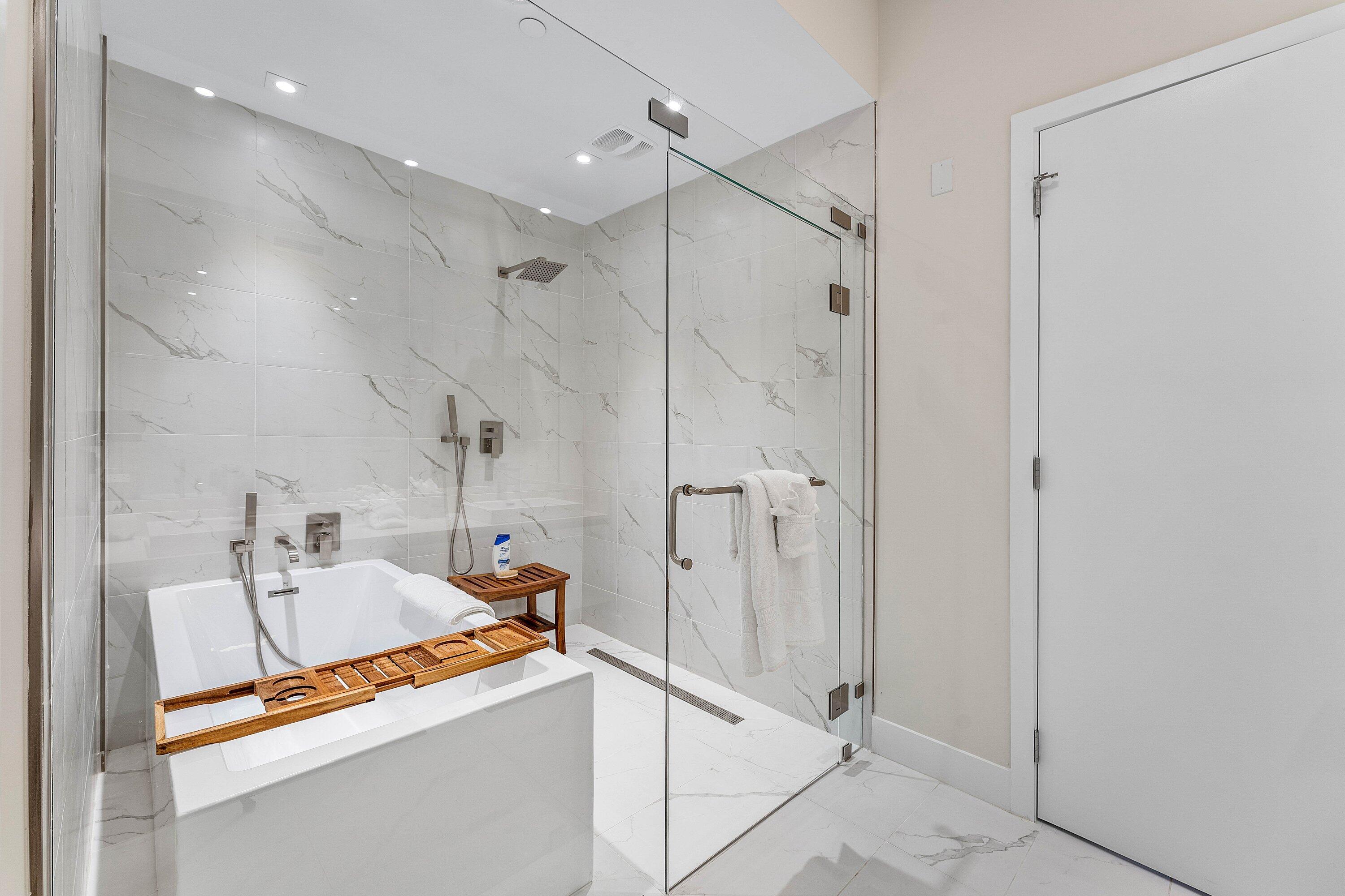 AMRIT OCEAN RESORT CONDO - Residential