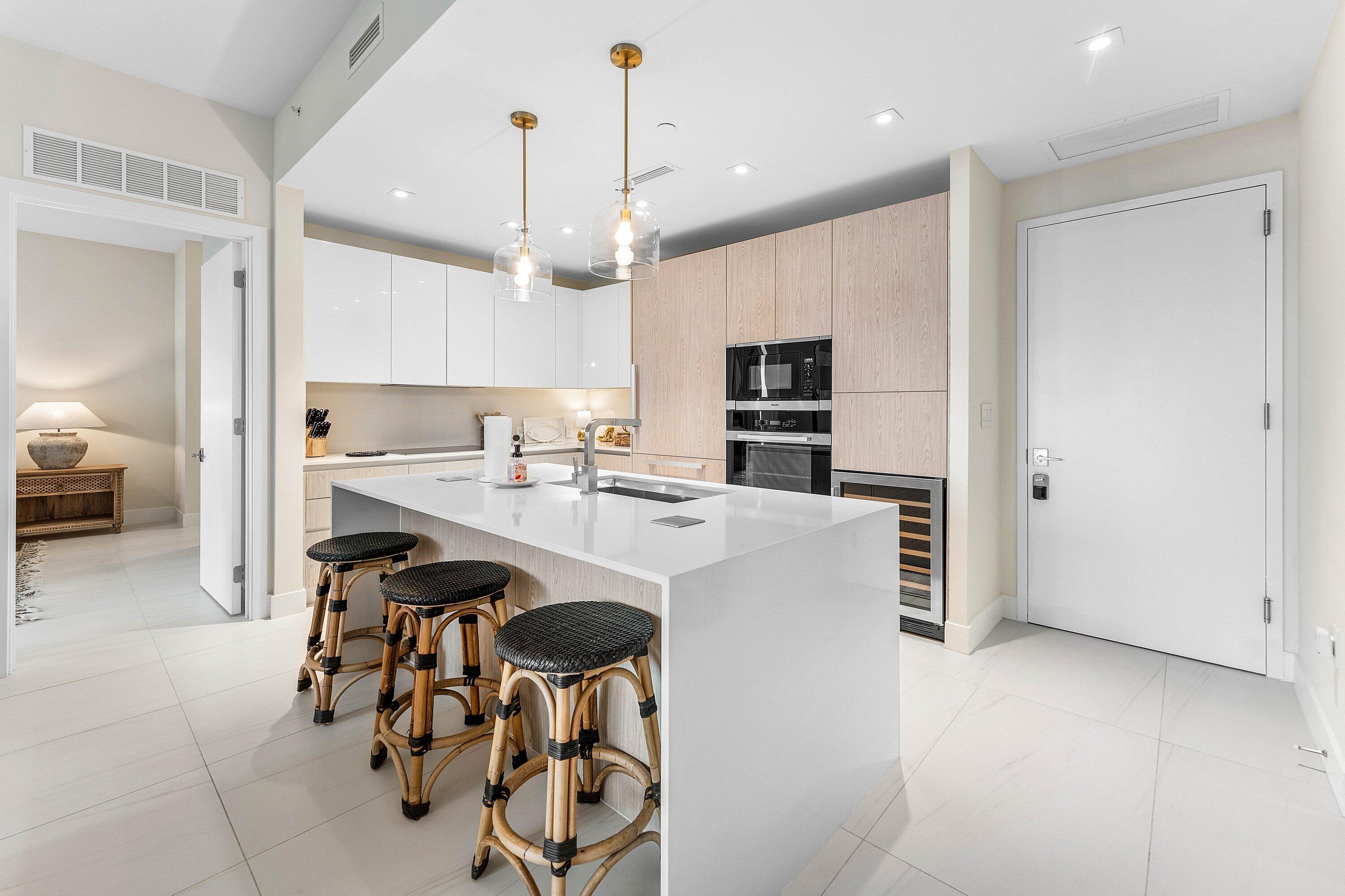 AMRIT OCEAN RESORT CONDO - Residential