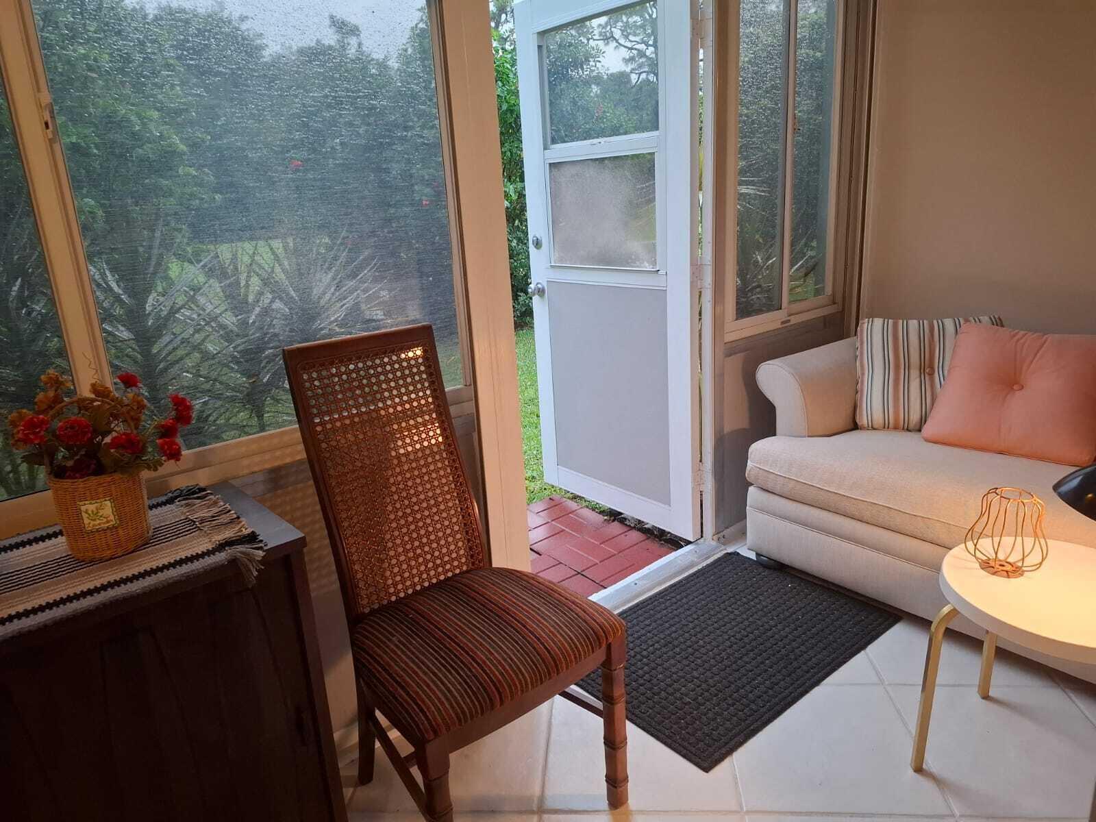 OAKRIDGE C CONDO - Residential Lease