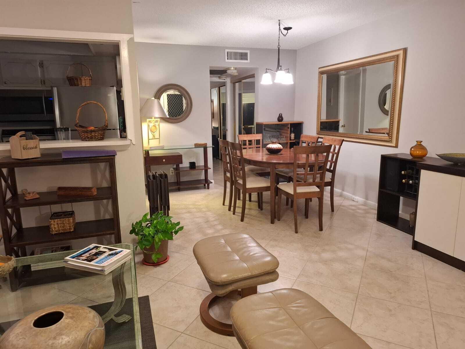 OAKRIDGE C CONDO - Residential Lease