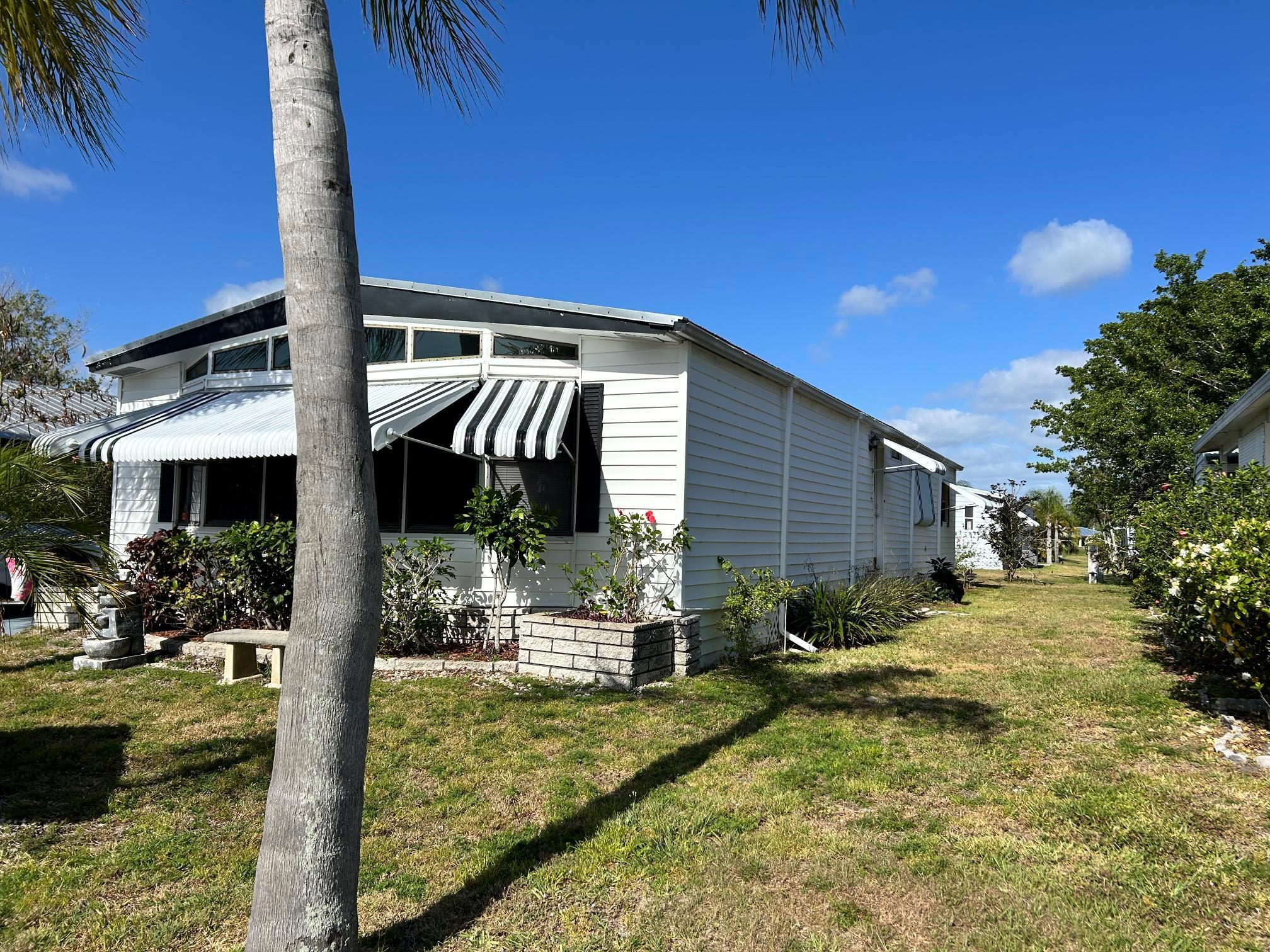 Spanish Lakes Country Clu - Residential