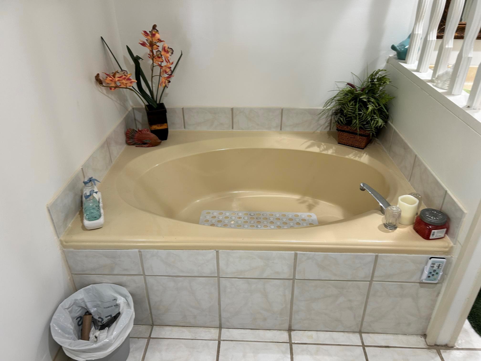 Spanish Lakes Country Clu - Residential