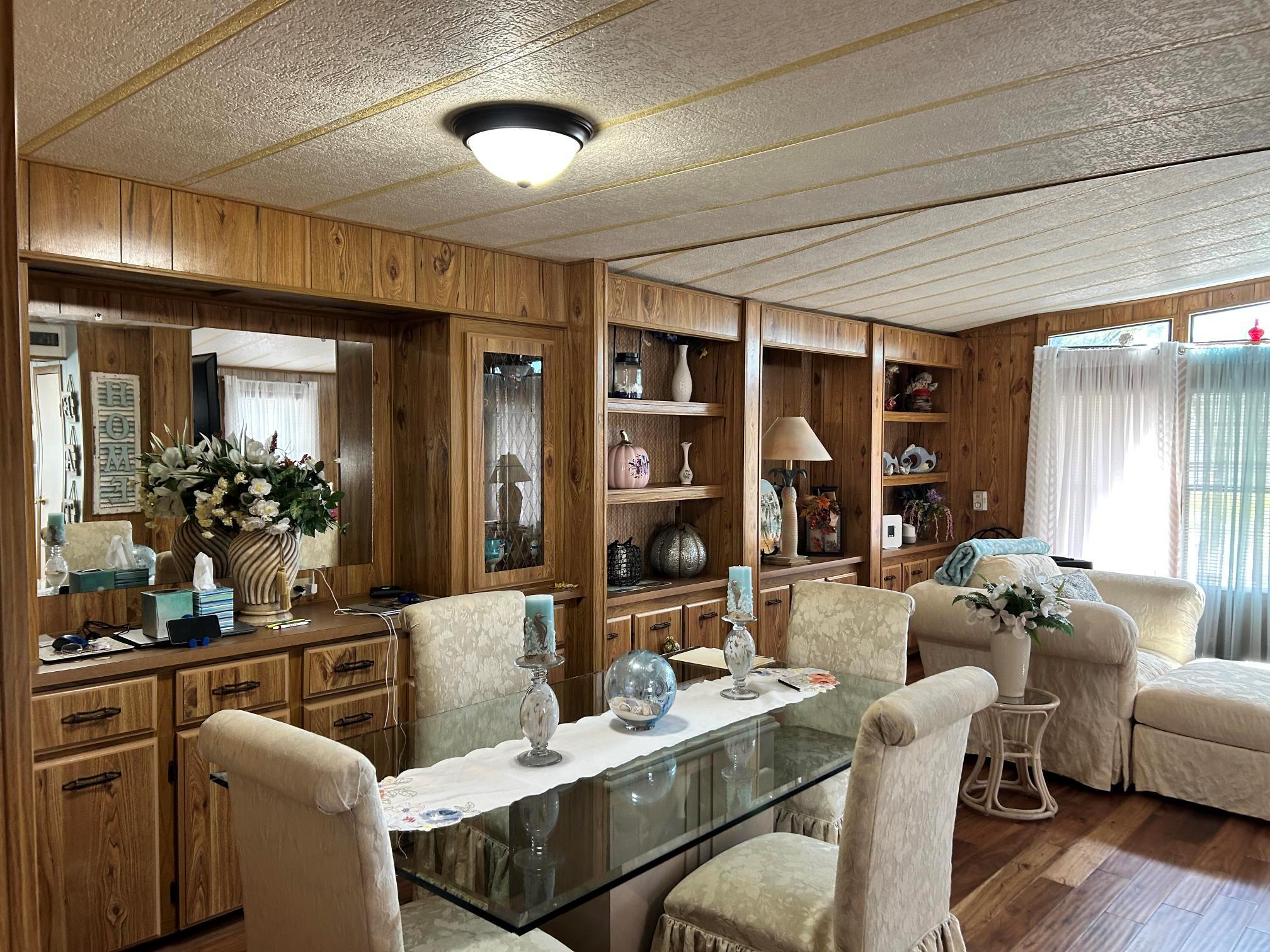 Spanish Lakes Country Clu - Residential