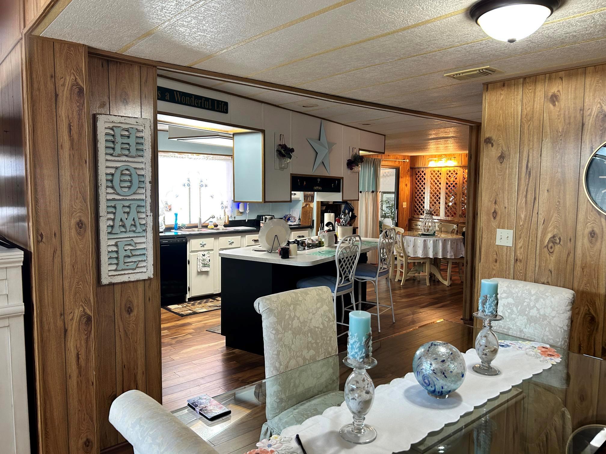 Spanish Lakes Country Clu - Residential