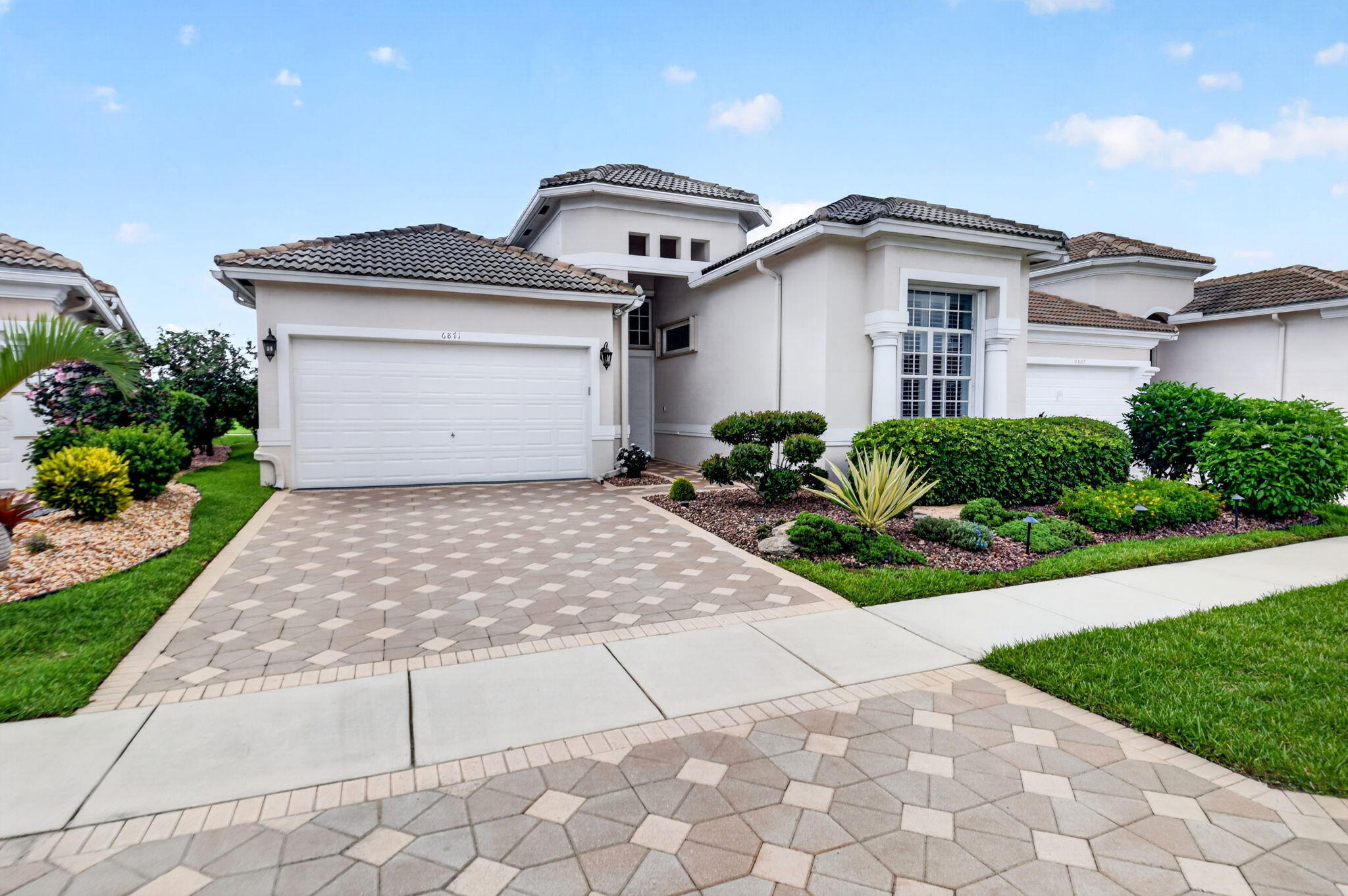 6871 Fairway Lakes Drive