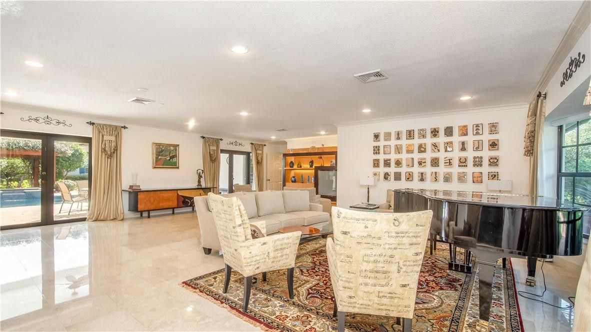 Everglades Sugar & Land C - Residential