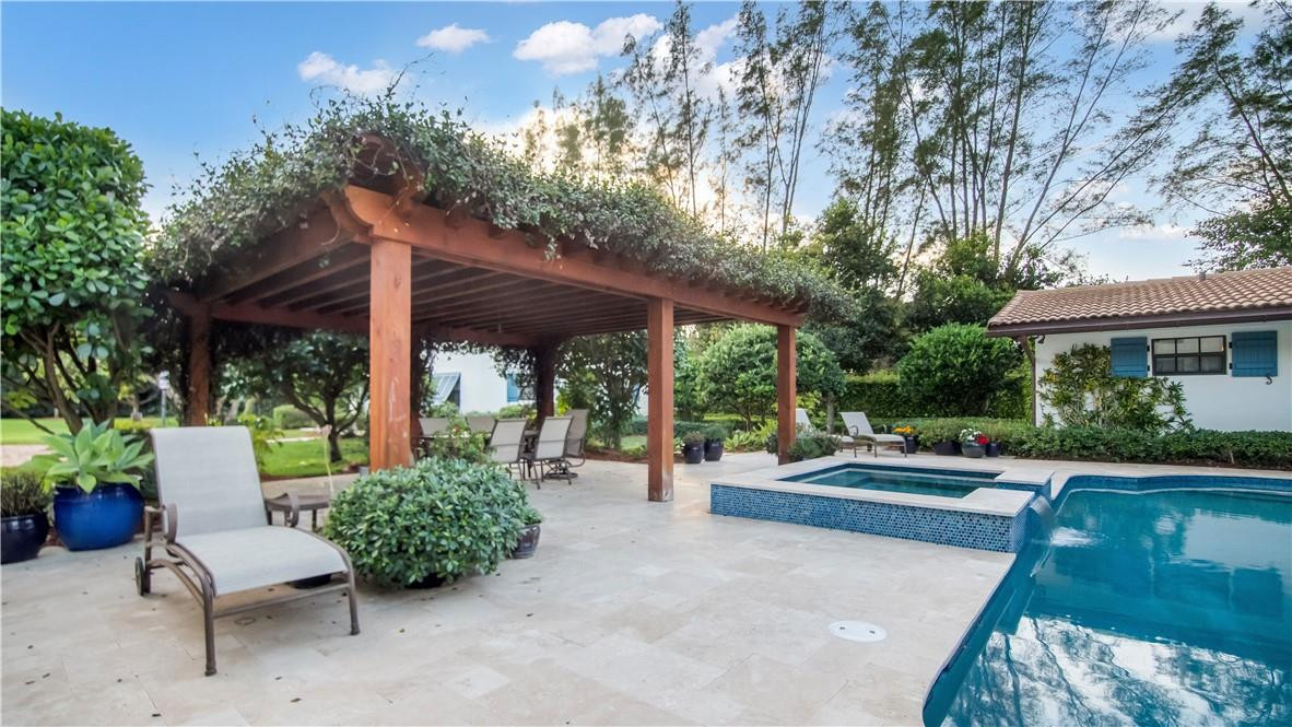 Everglades Sugar & Land C - Residential