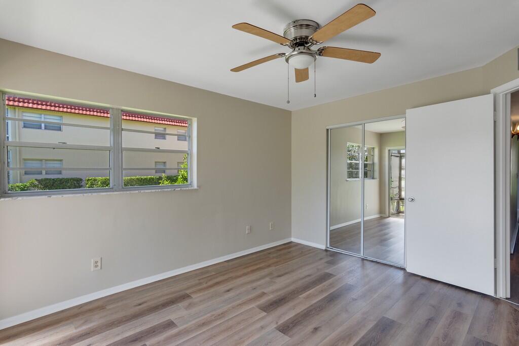 VISTA ROYALE PHASE IV BLDGS 83-111 - Residential