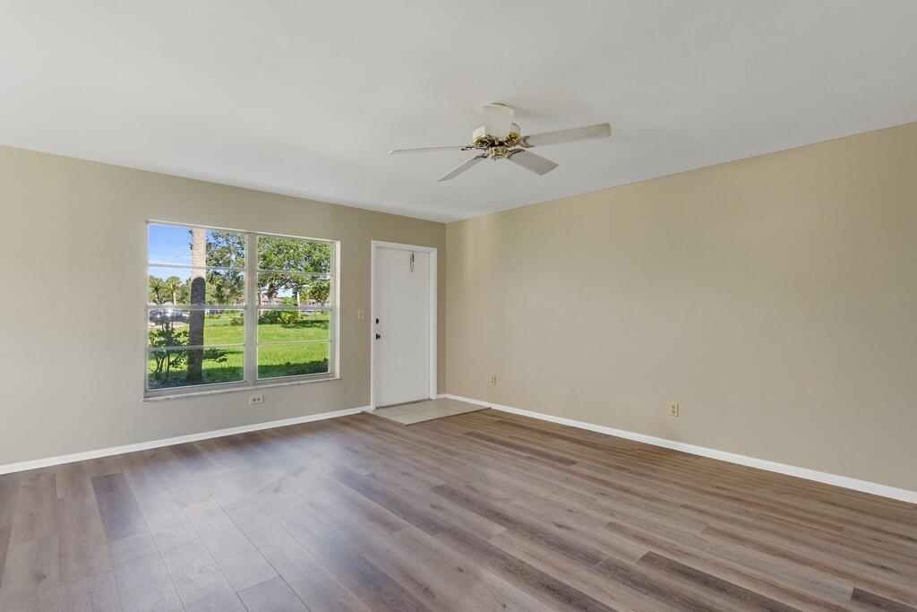 VISTA ROYALE PHASE IV BLD - Residential