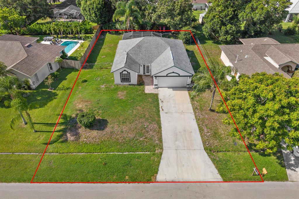 Photo of 1908 SW Notre Dame Avenue, Port St Lucie, FL 34953 (MLS # R11112944)