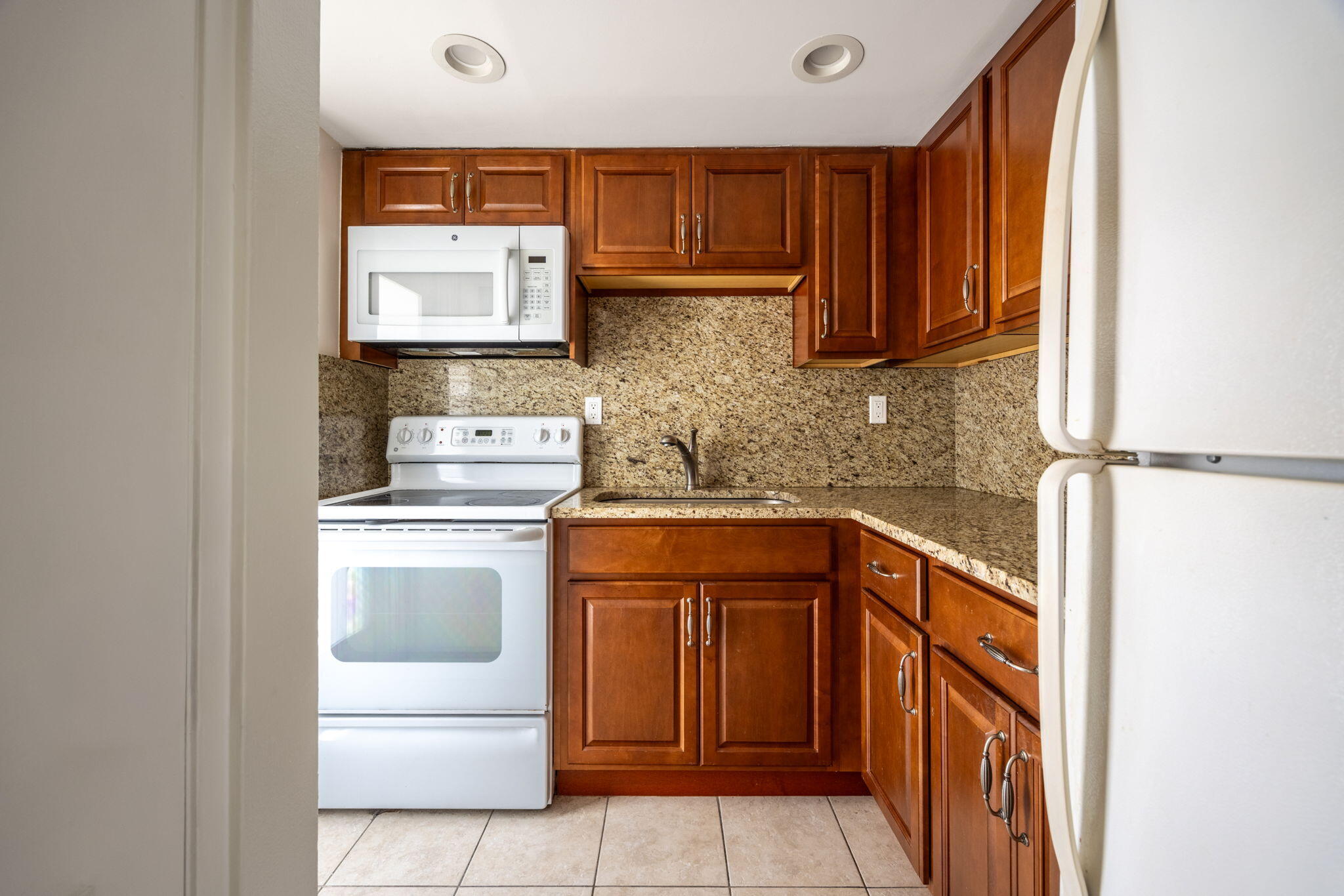 MARINA DEL MAR CONDOMINI - Residential