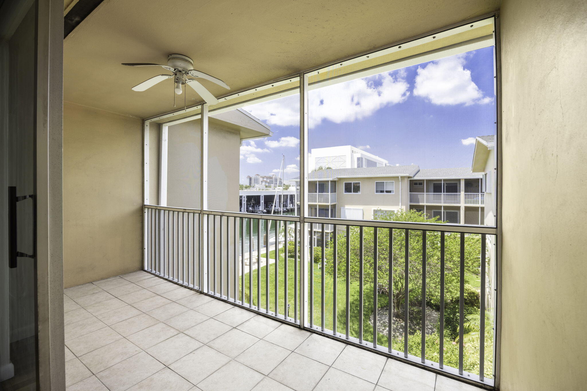 MARINA DEL MAR CONDOMINI - Residential