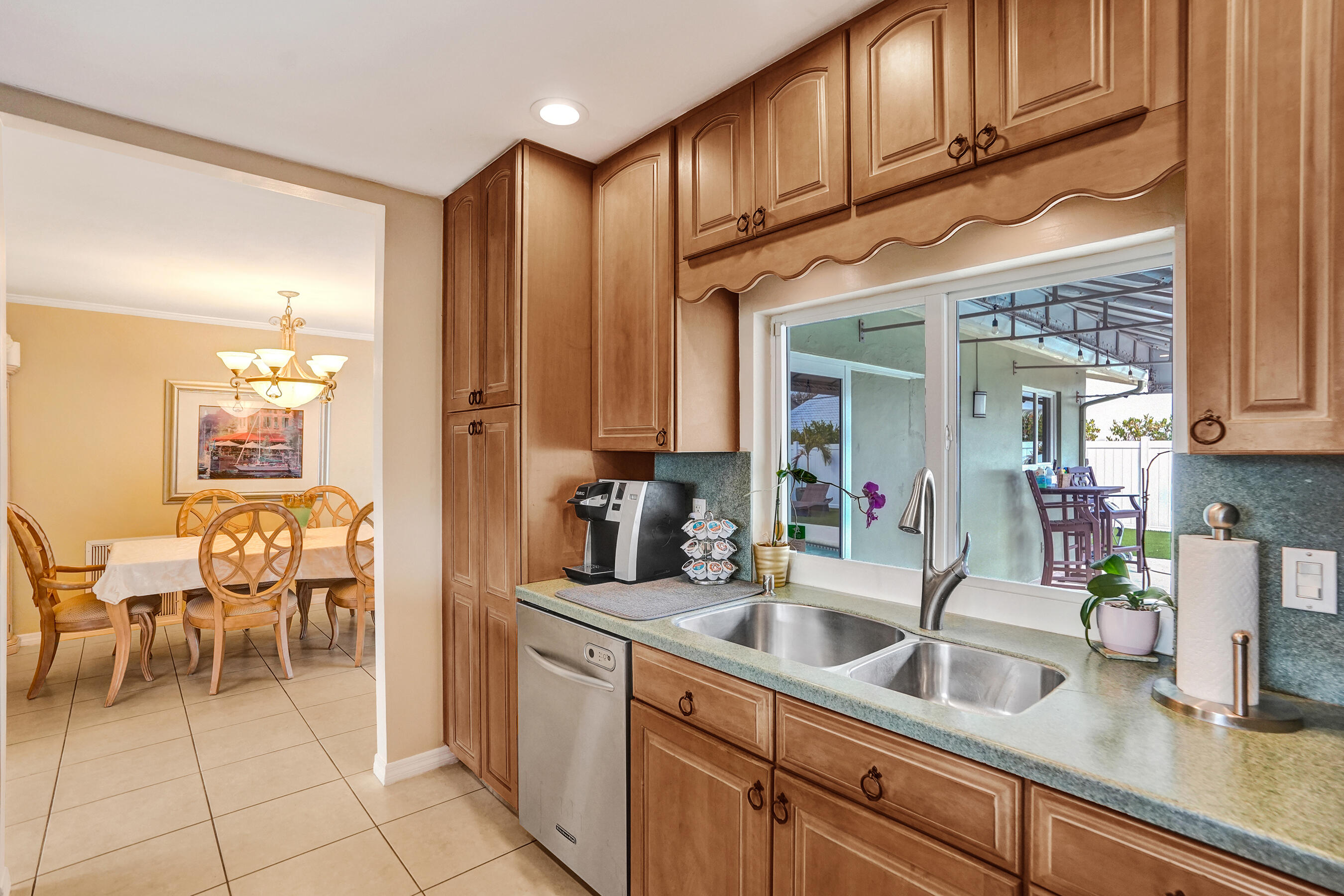 VENETIAN ISLES 3RD SEC - Residential