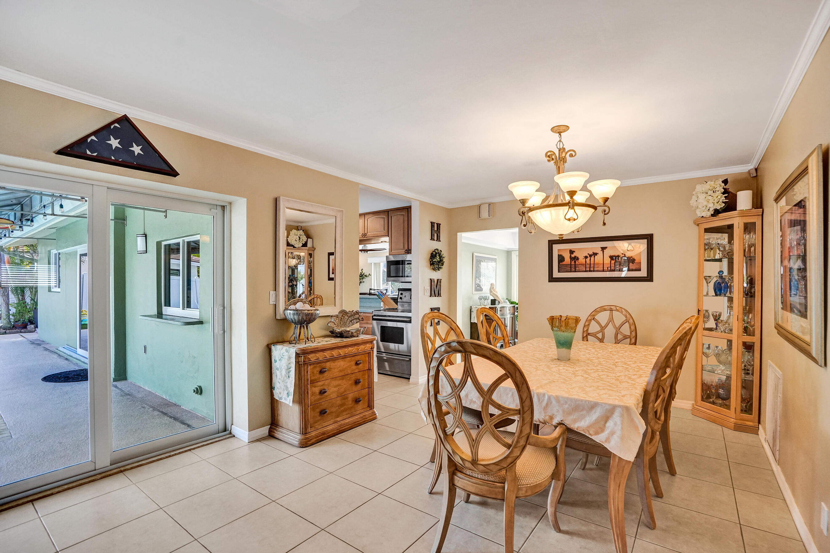 VENETIAN ISLES 3RD SEC - Residential