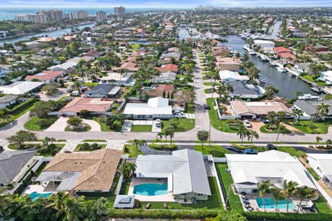 Tiny photo for 3001 NE 45th Street, Lighthouse Point, FL 33064 (MLS # B26000192)