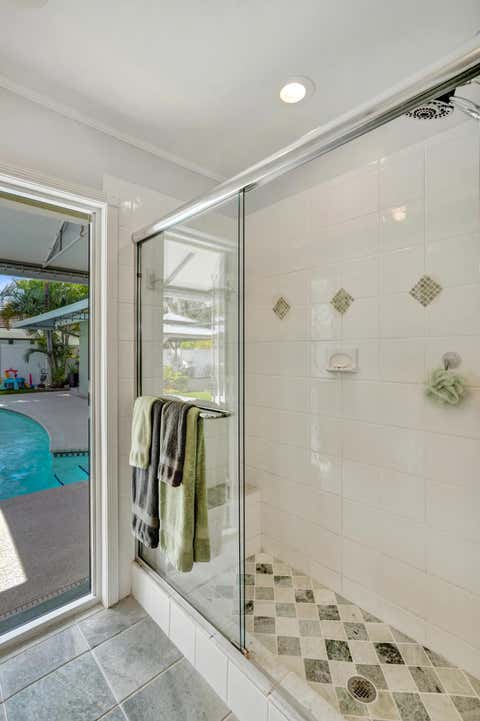Tiny photo for 3001 NE 45th Street, Lighthouse Point, FL 33064 (MLS # B26000192)