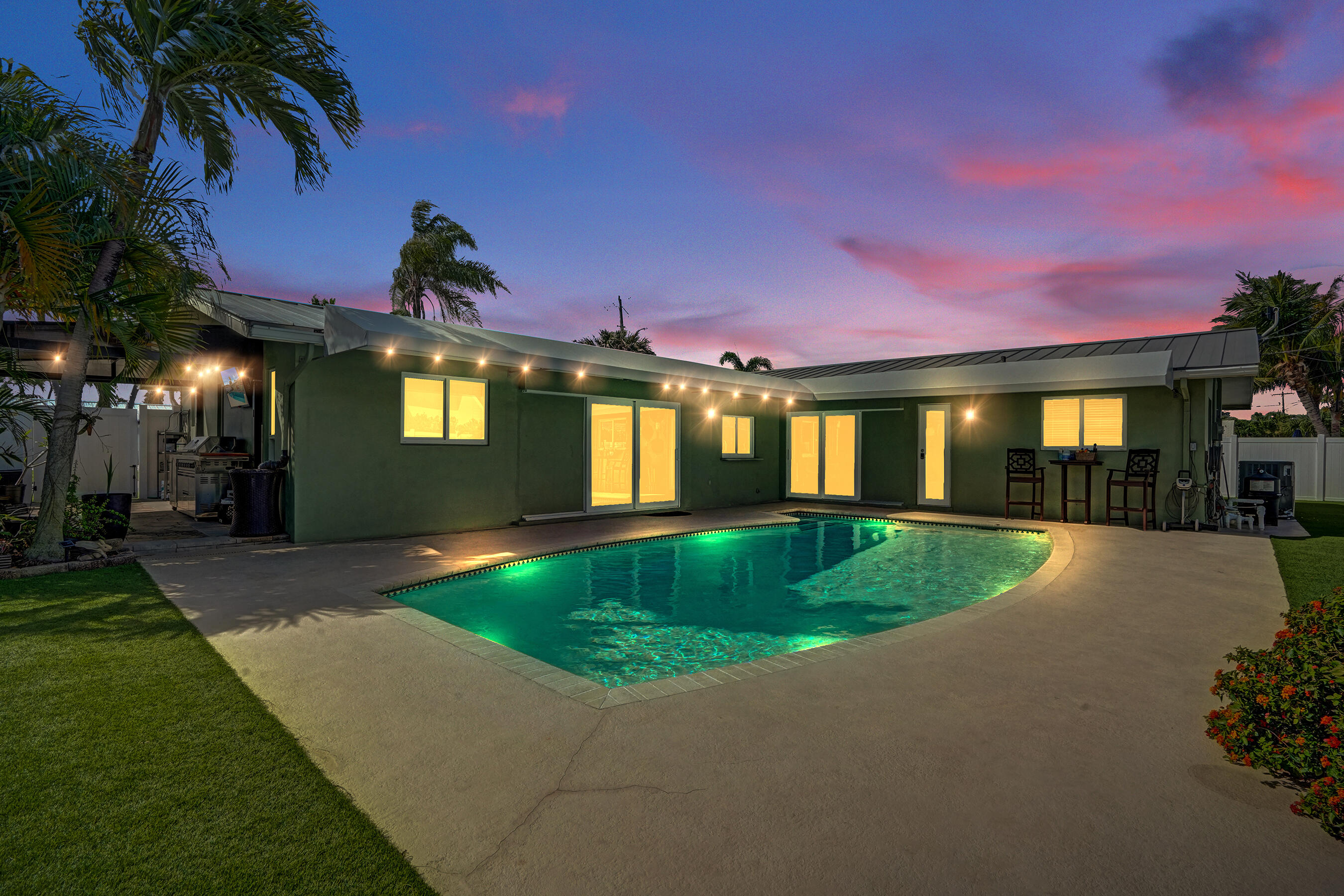 VENETIAN ISLES 3RD SEC - Residential