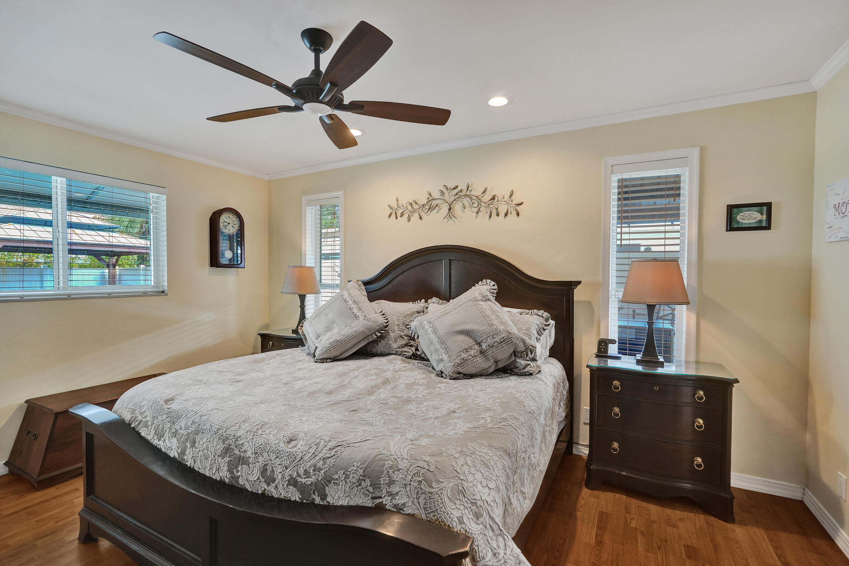 VENETIAN ISLES 3RD SEC - Residential