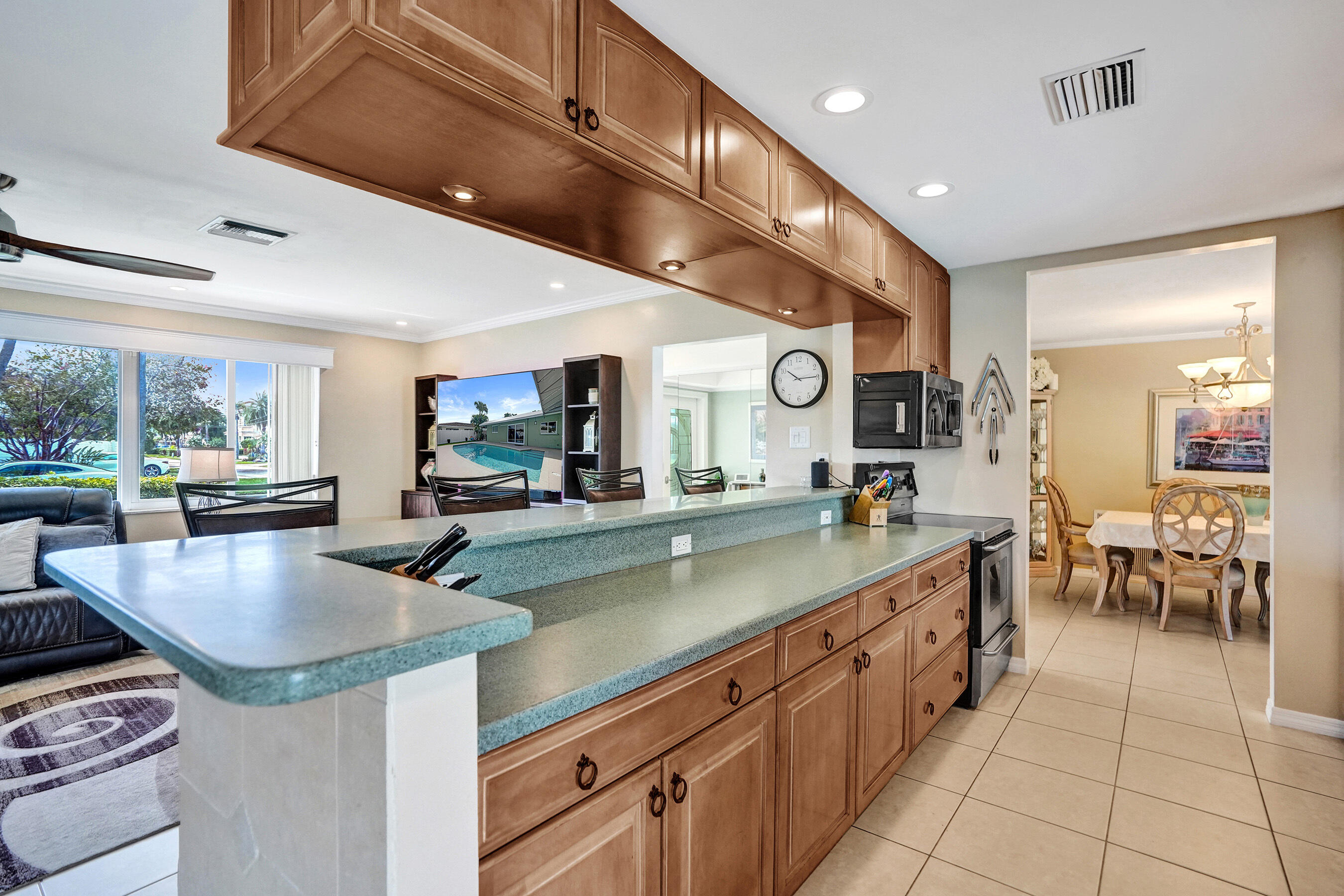 VENETIAN ISLES 3RD SEC - Residential