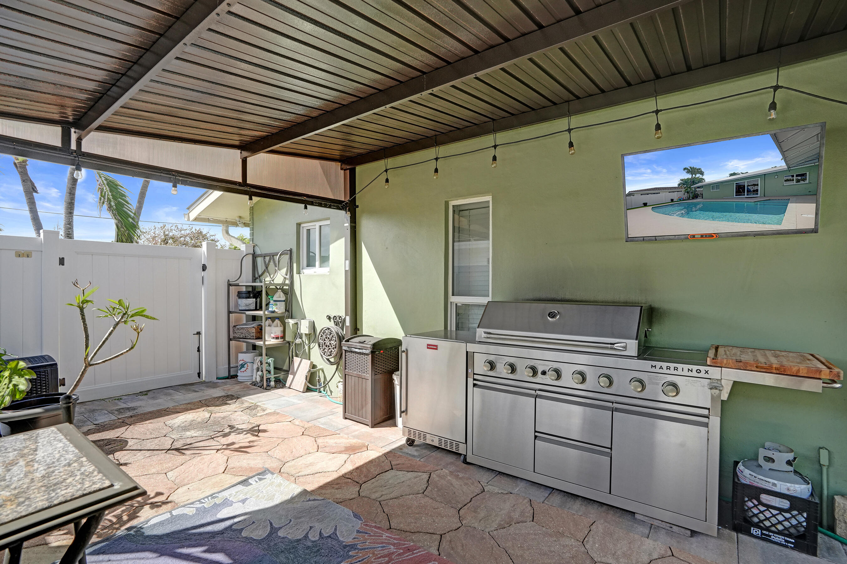 VENETIAN ISLES 3RD SEC - Residential