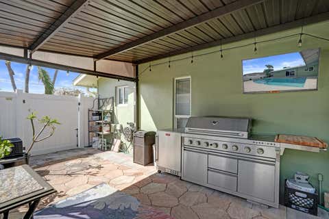 Tiny photo for 3001 NE 45th Street, Lighthouse Point, FL 33064 (MLS # B26000192)