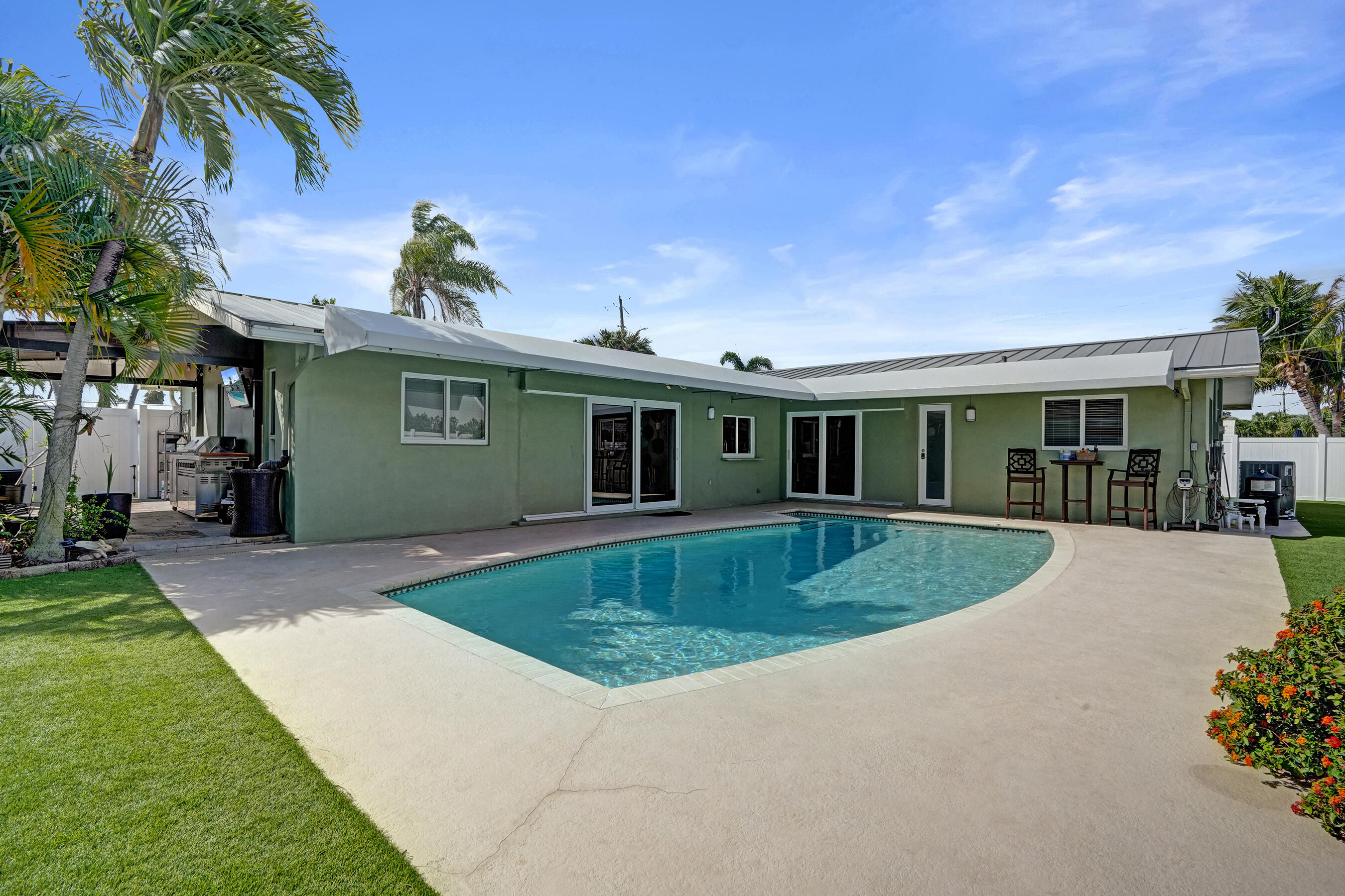 VENETIAN ISLES 3RD SEC - Residential