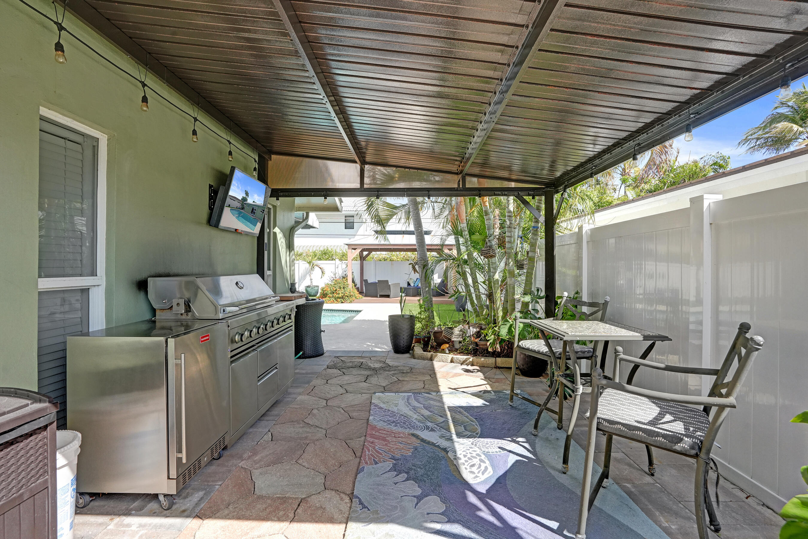 VENETIAN ISLES 3RD SEC - Residential