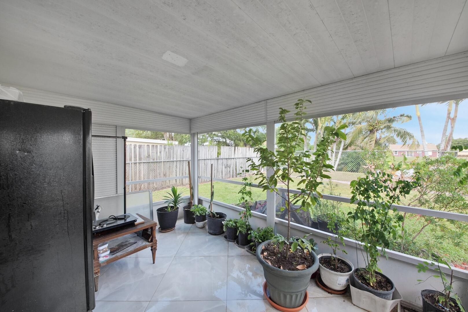 COUNTRYWOOD 4 - Residential