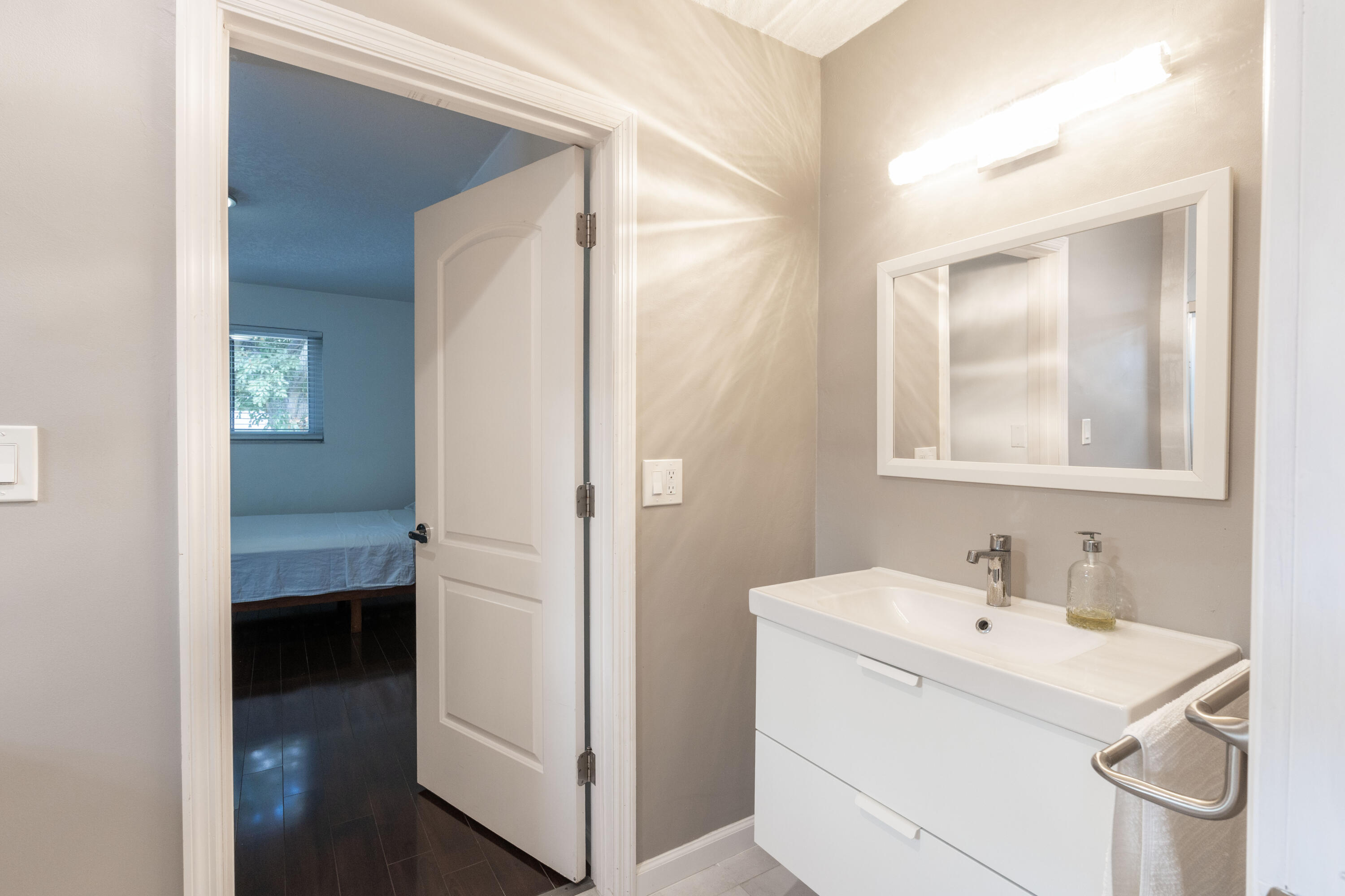 HOLLYWOOD HILLS AMEN PLAT - Residential