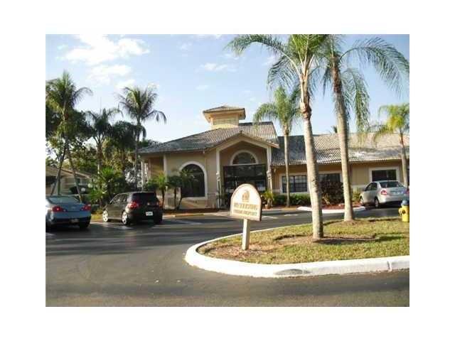 The Palms Of Pembroke Con - Residential Lease