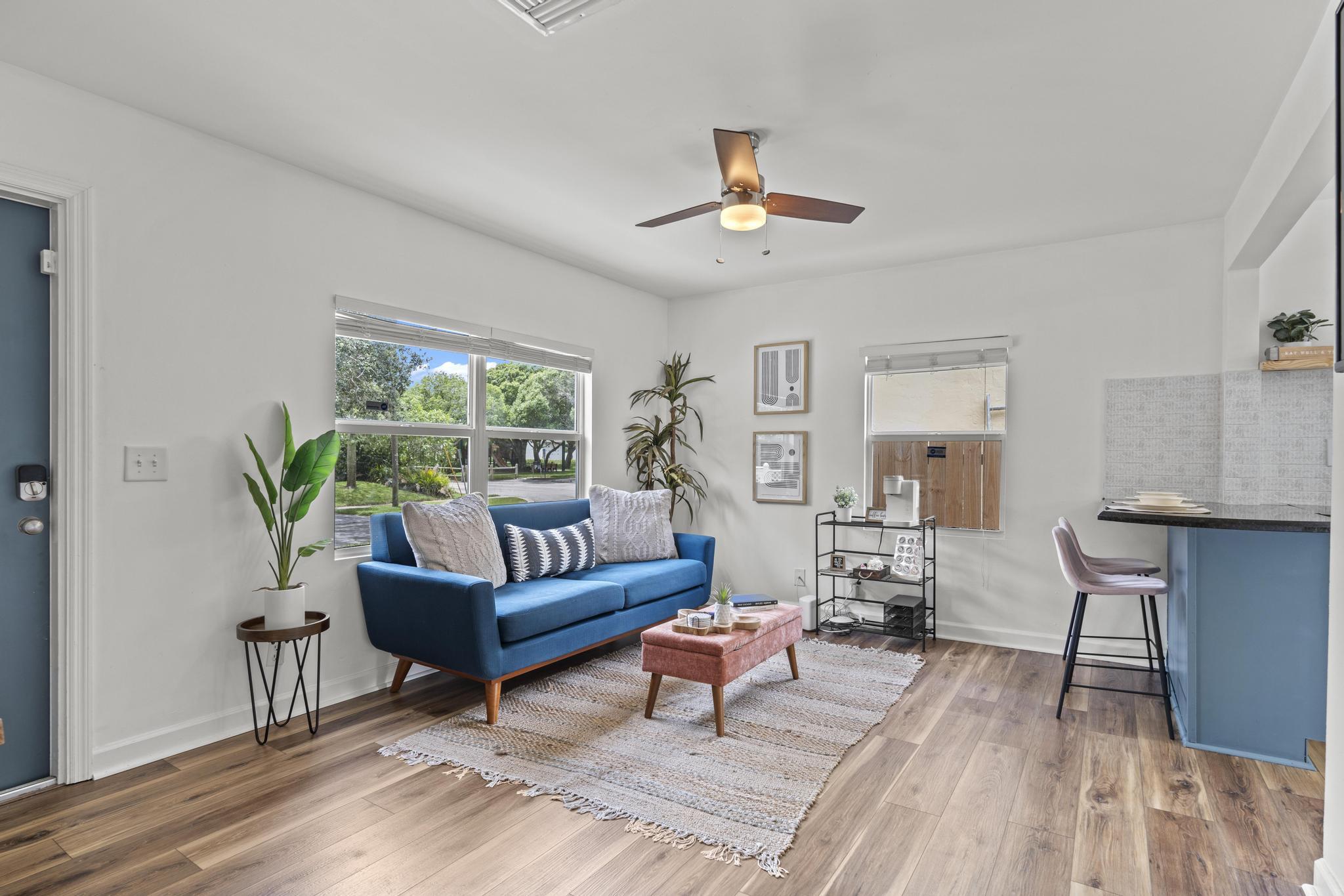 827 Nathan Hale Road