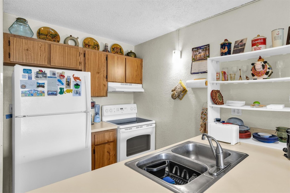 CORAL SPRINGS TOWER CLUB - Residential