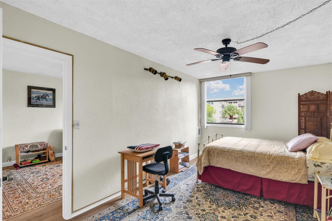 CORAL SPRINGS TOWER CLUB - Residential