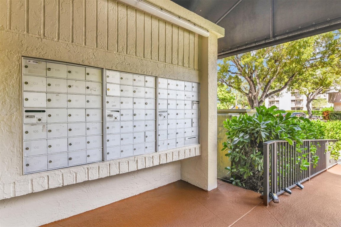 CORAL SPRINGS TOWER CLUB - Residential