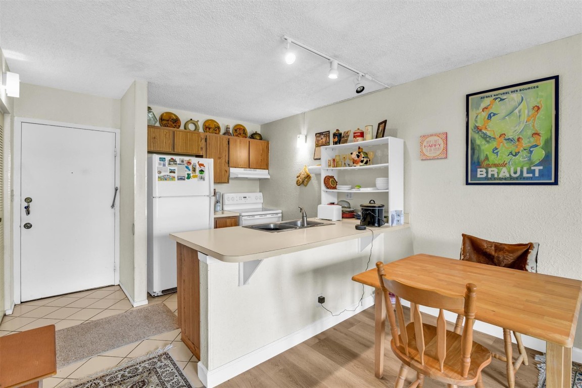 CORAL SPRINGS TOWER CLUB - Residential