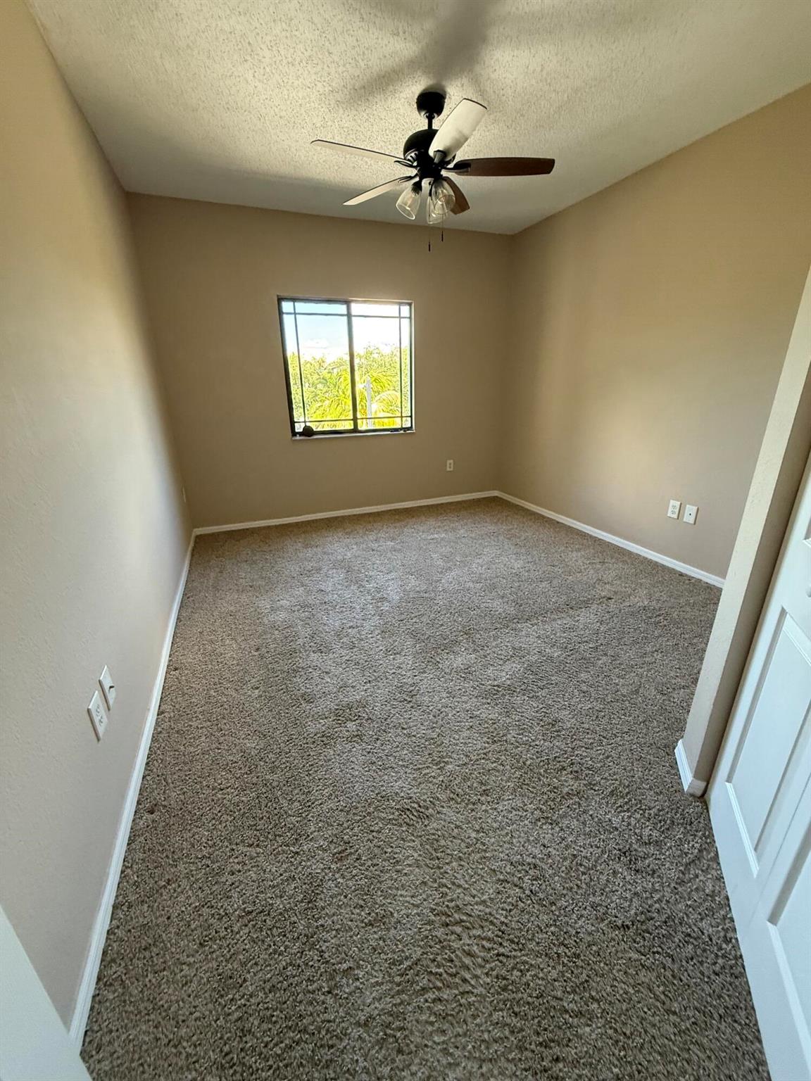 SAN MATERA THE GARDENS CO - Residential Lease