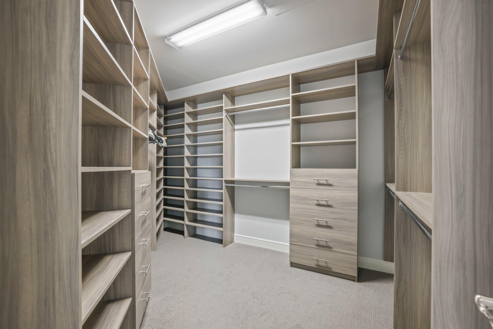 ROYAL PALM POLO - Residential