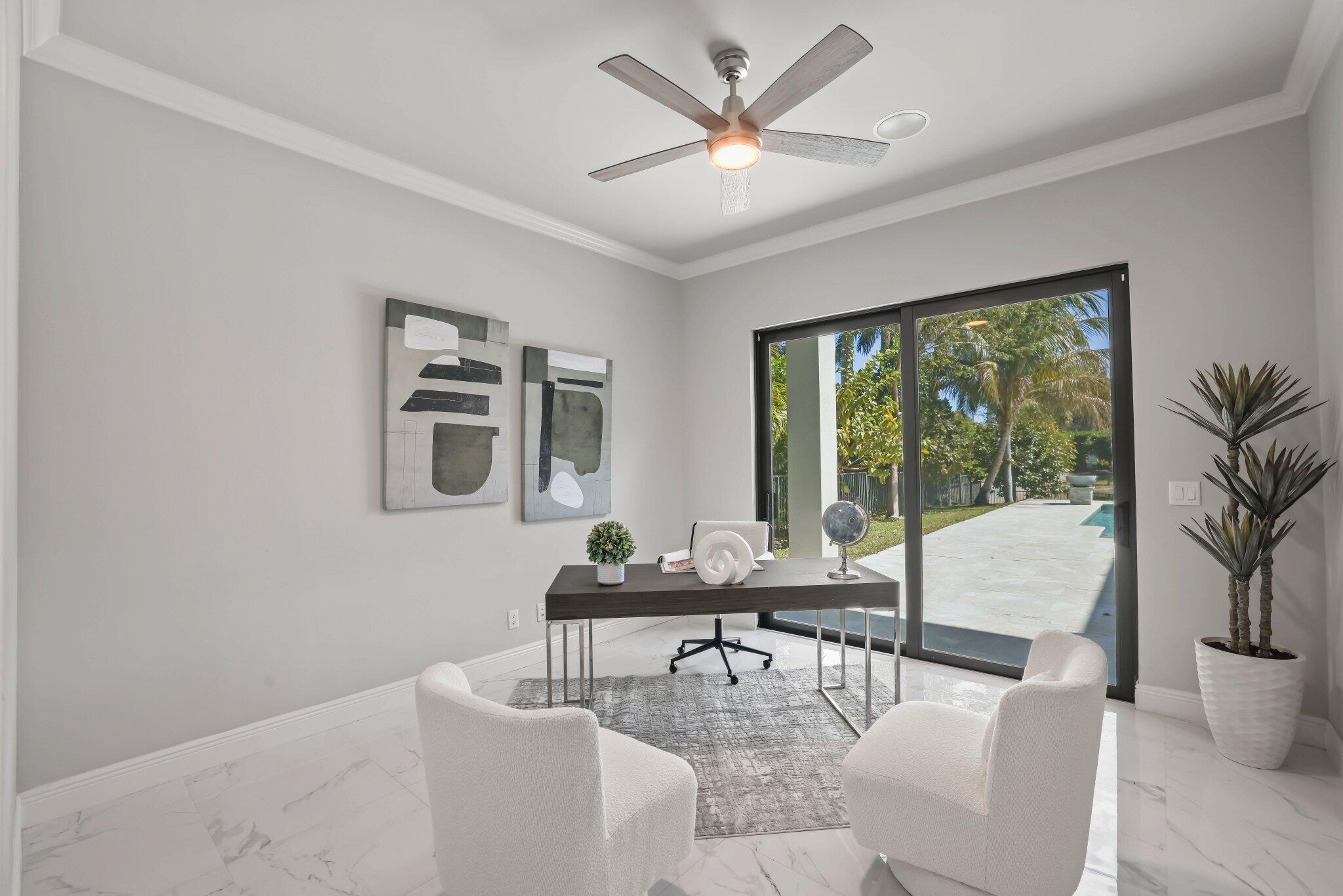 ROYAL PALM POLO - Residential