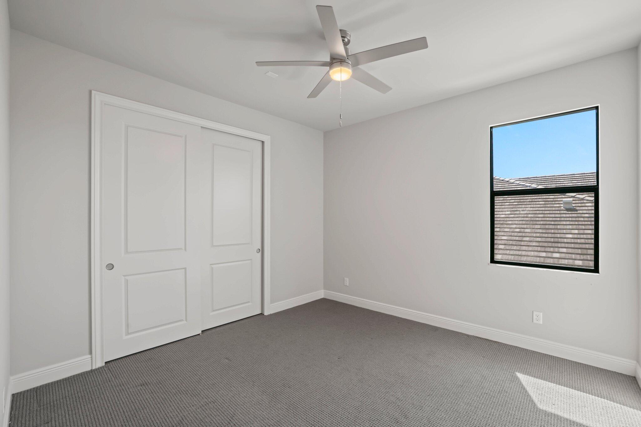 ROYAL PALM POLO - Residential