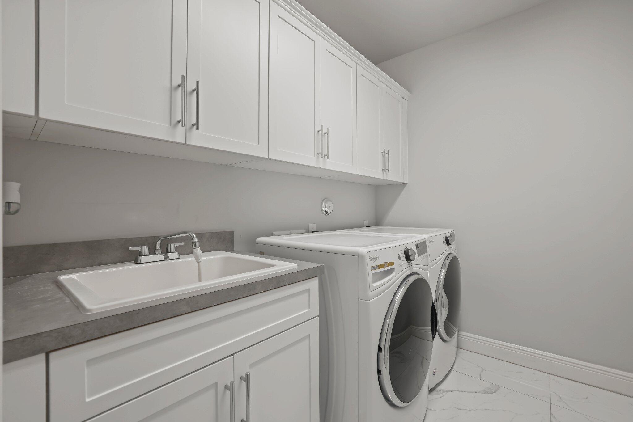 ROYAL PALM POLO - Residential