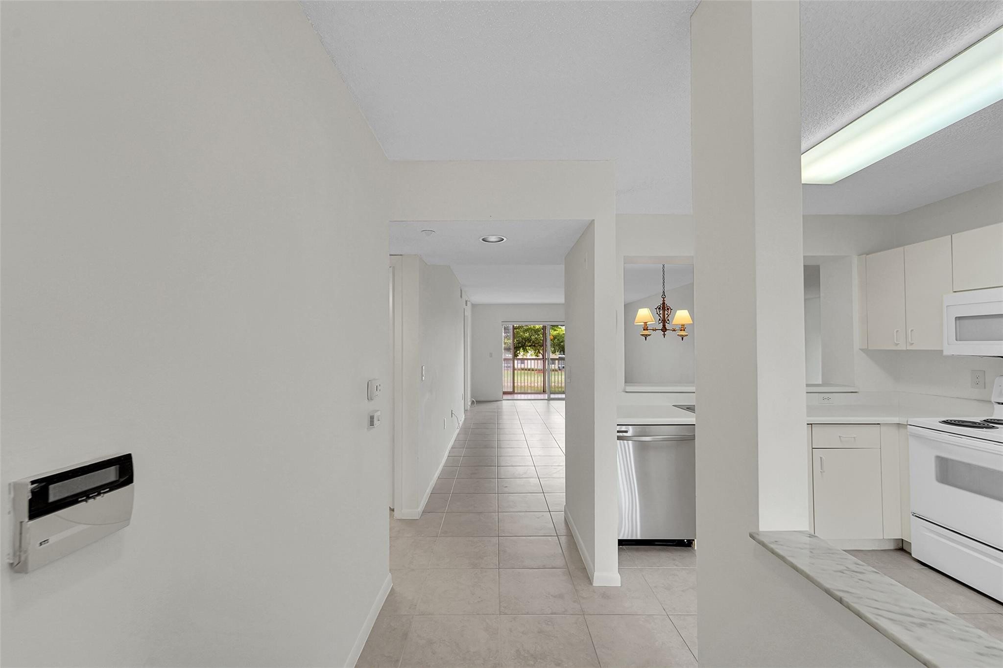 9537 Weldon Circle 202