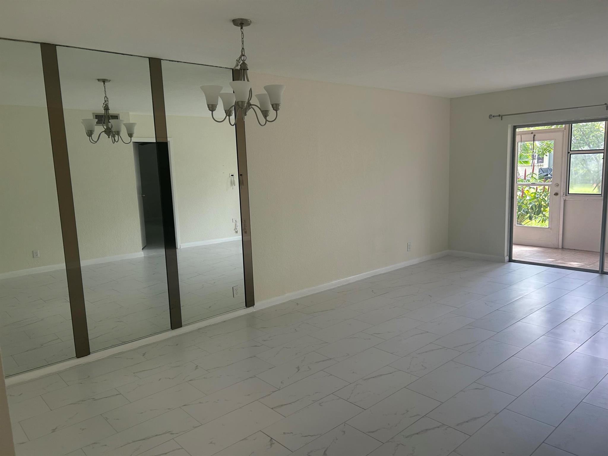 Brand new flooring throughout the condo. This is the nicest 2-bed for the price in Delray Beach.First floor easy access. This will not last long. 55 Plus Community with nice amenities.