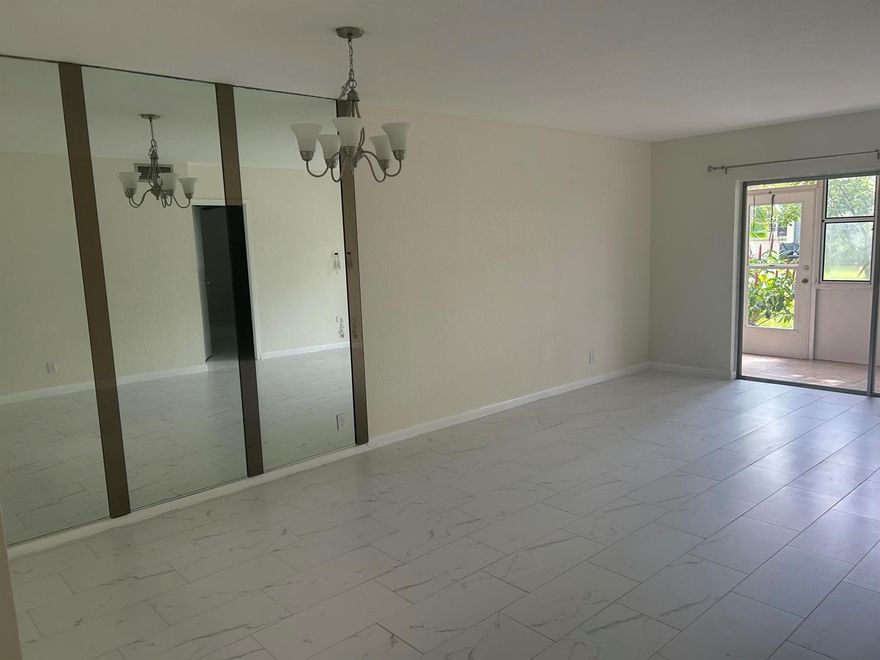 Brand new flooring throughout the condo. This is the nicest 2-bed for the price in Delray Beach.
First floor easy access. This will not last long.  55 Plus Community with nice amenities. Best 2-bed deal in Delray Beach!